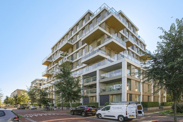 Medium property photo - Eef Kamerbeekstraat 584, 1095 MP Amsterdam